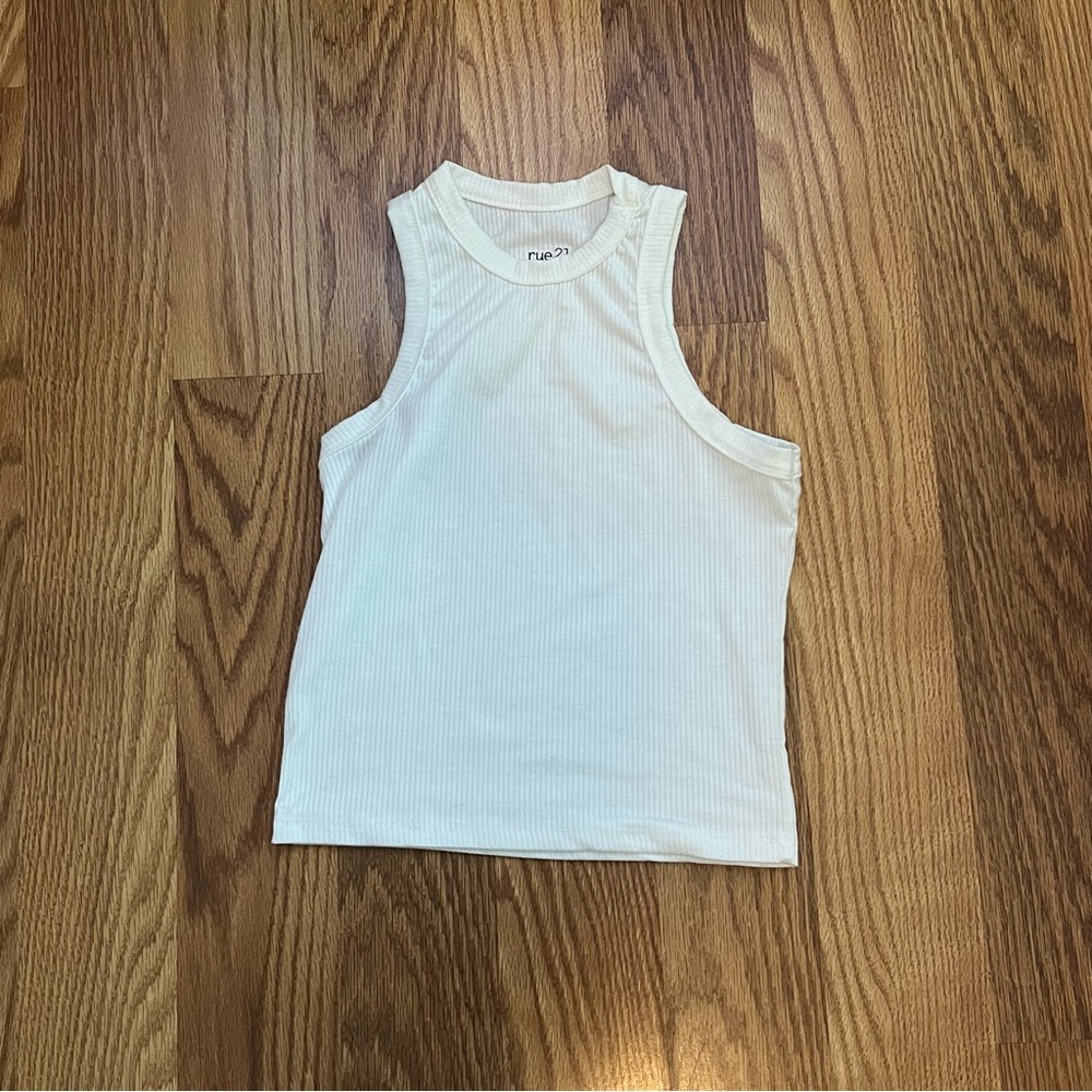 Tank Tops - Picture 4 of 4